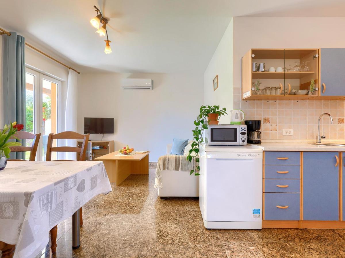 Holiday Home House Eric&Paolo By Interhome Pula Exterior foto