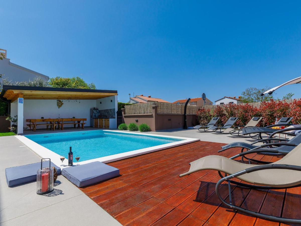 Holiday Home House Eric&Paolo By Interhome Pula Exterior foto